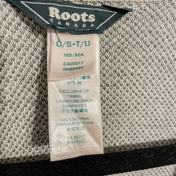 Roots Shawl Open Cardigan (O/S) - Picture 3 of 4